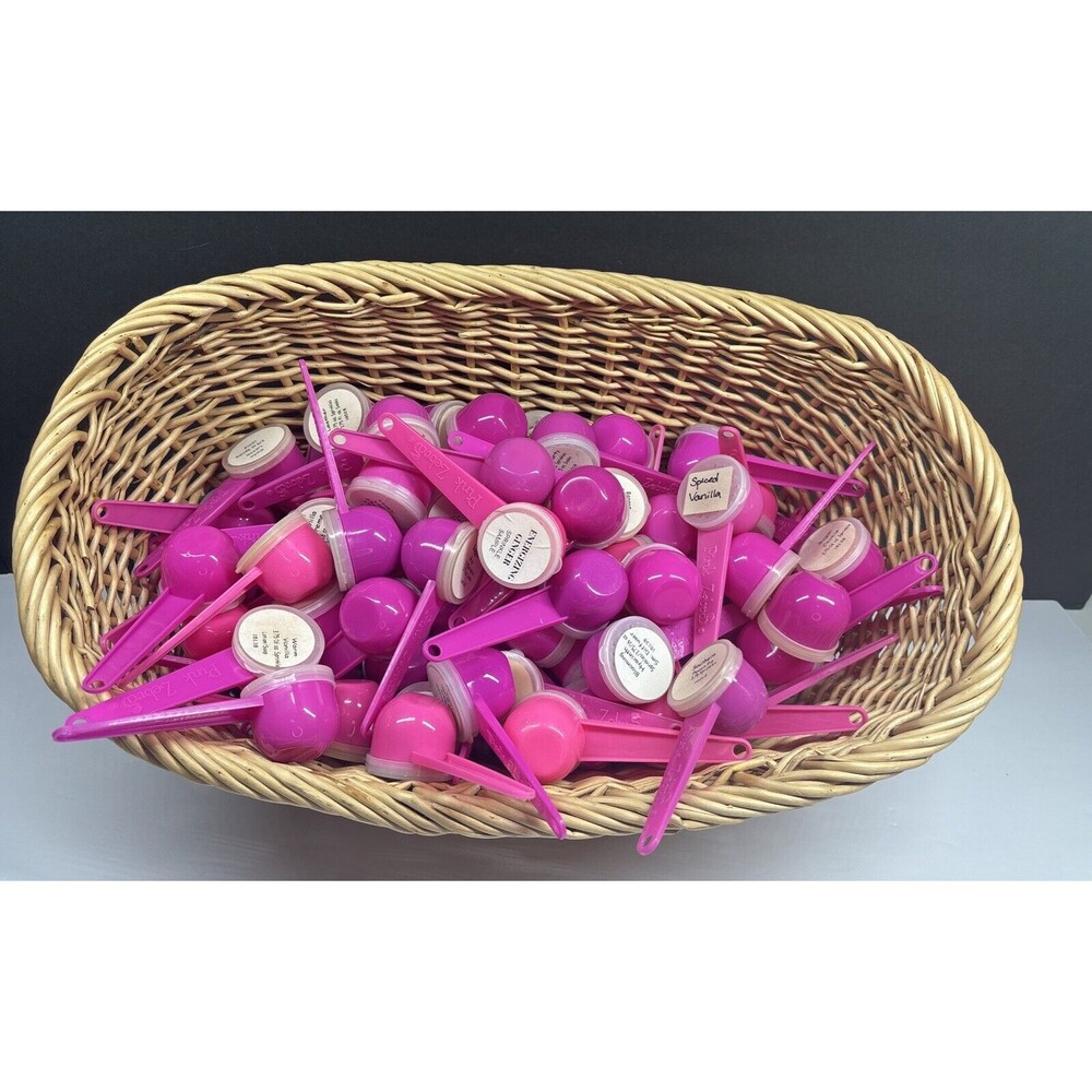 Pink Zebra Sprinkles Sample Scoops Lot of 79 Variety Many Retired Scents Wax Mel